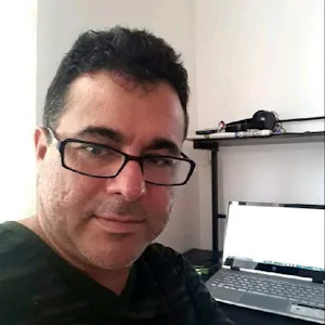 Denny Javier Rosales