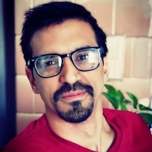 Adrian Valdés Hernández