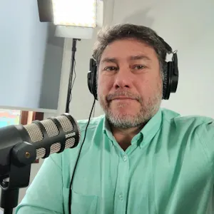 Claudio Naour  